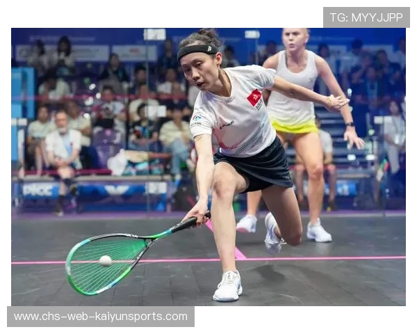 壁球青年赛后卫冕失败，训练方式被媒体追问